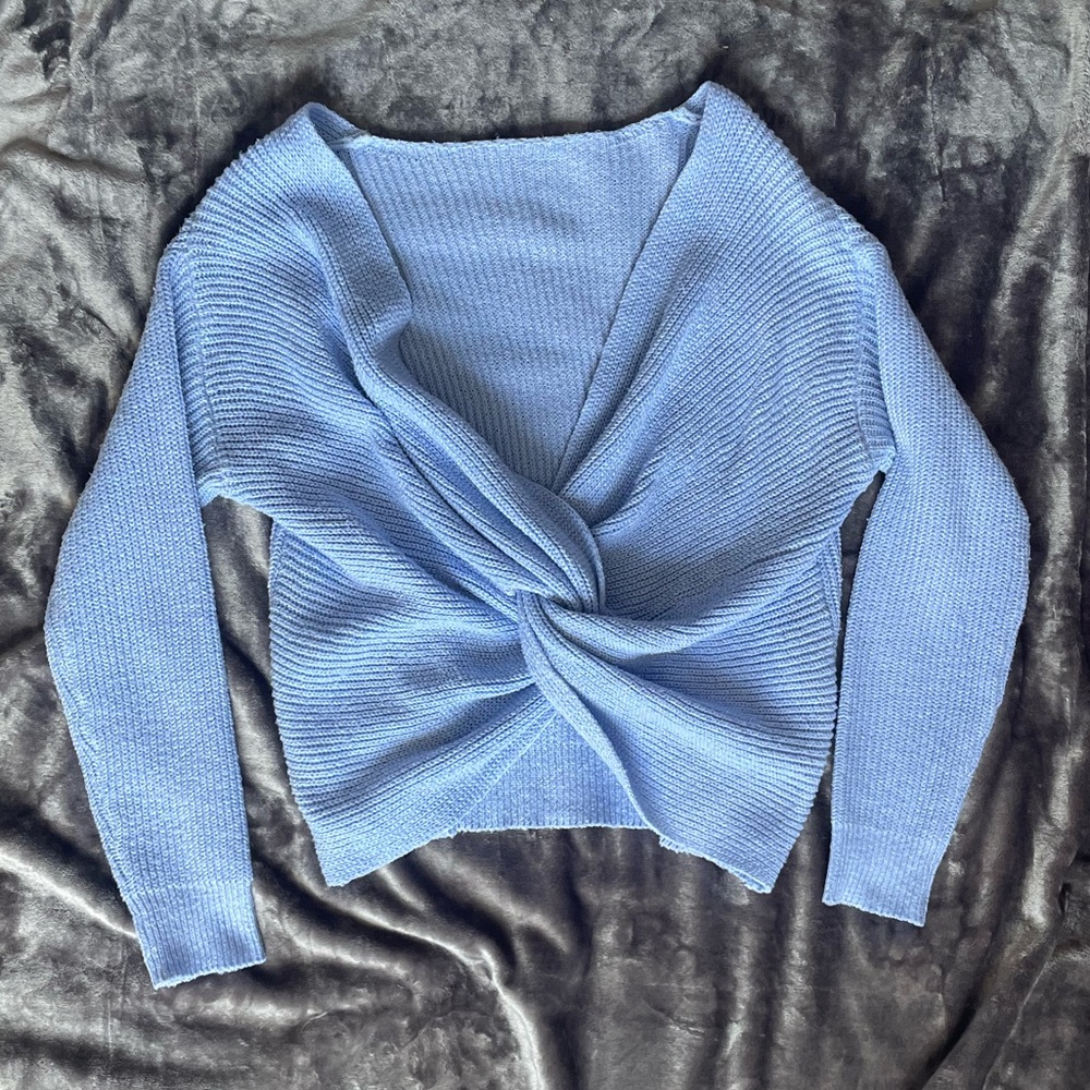 SHEIN Blue Twist Front Sweater